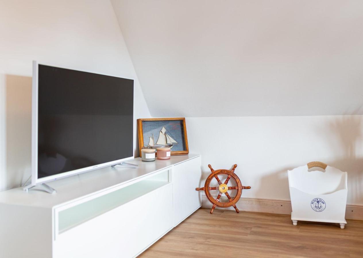 Ferienwohnung Friesenglück Nebel Exterior foto